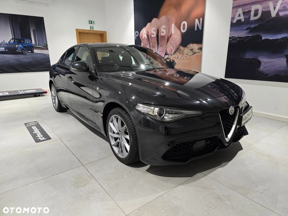 Alfa Romeo Giulia 2.0 Turbo Veloce TI Q4 - 3