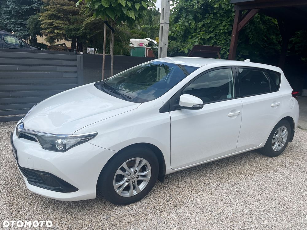 Toyota Auris 1.33 VVT-i Active - 1