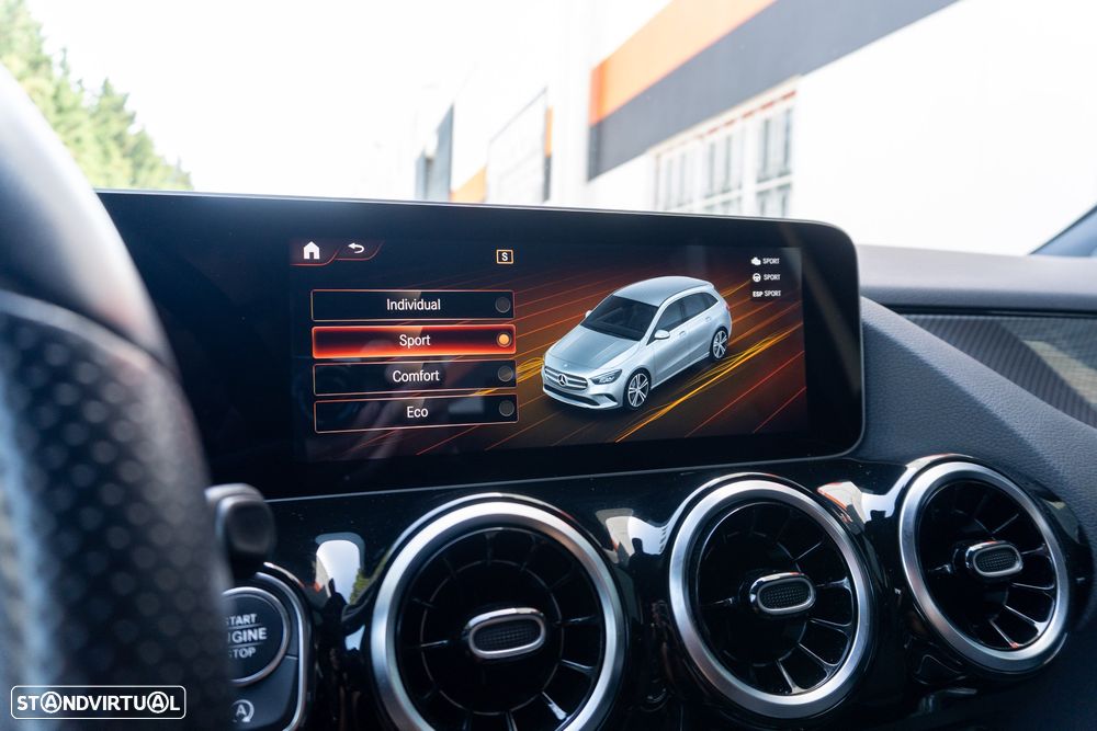Mercedes-Benz B 180 7G-DCT AMG Line - 20