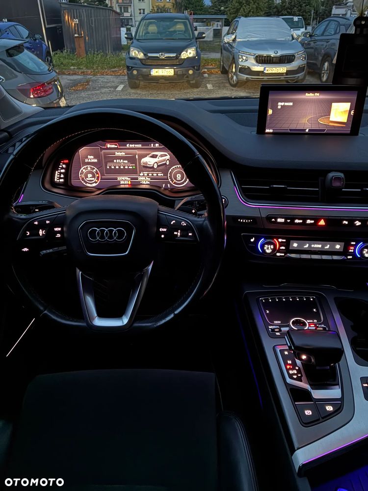 Audi Q7 - 5