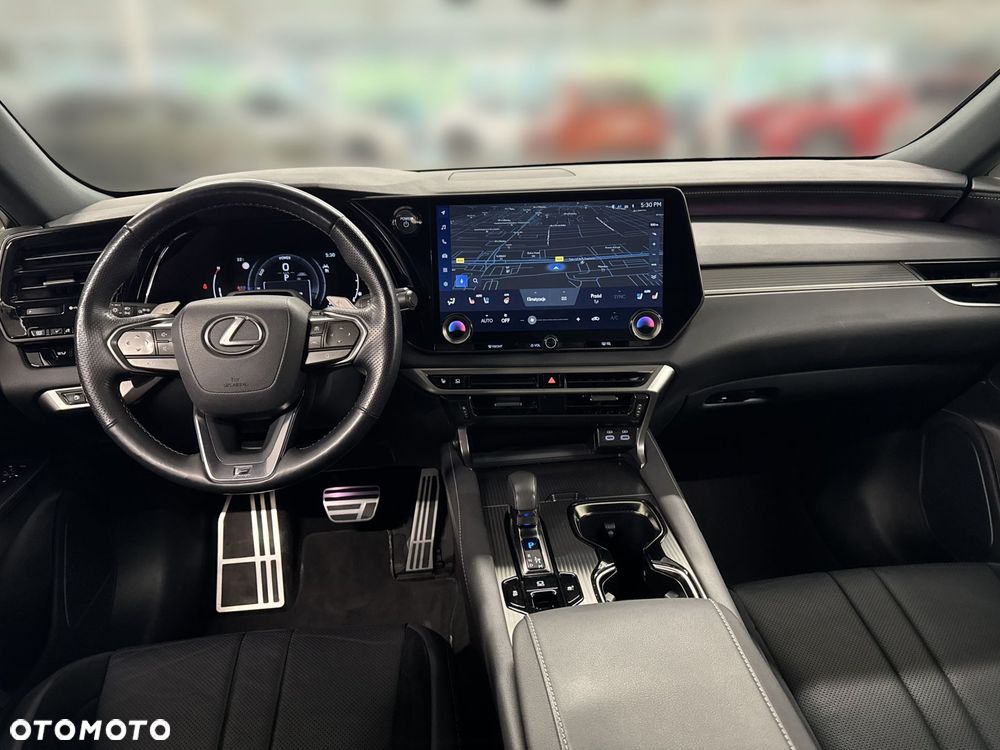 Lexus RX - 15
