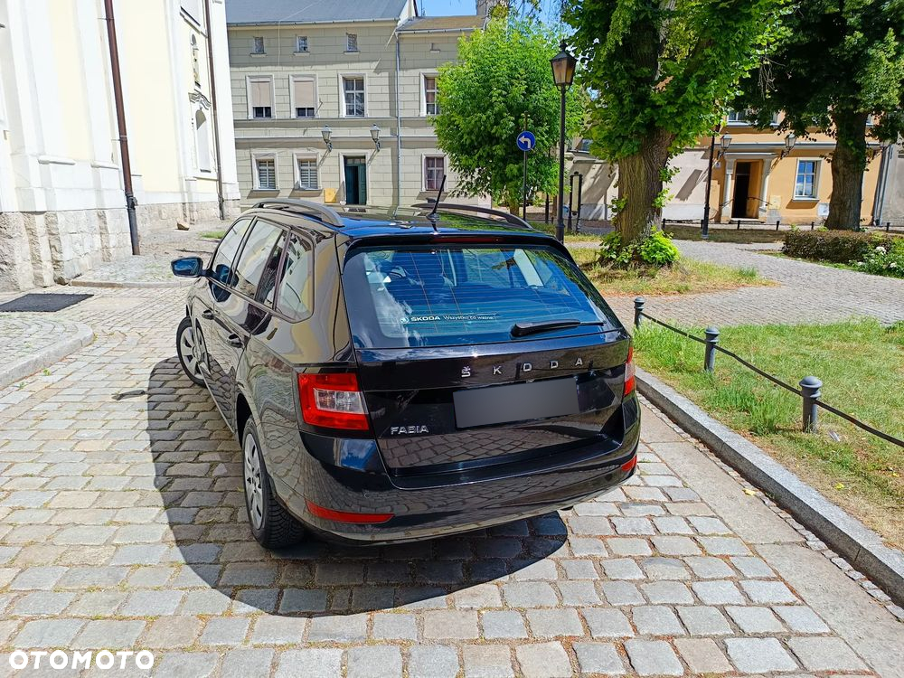 Skoda Fabia 1.0 TSI Ambition Plus - 22