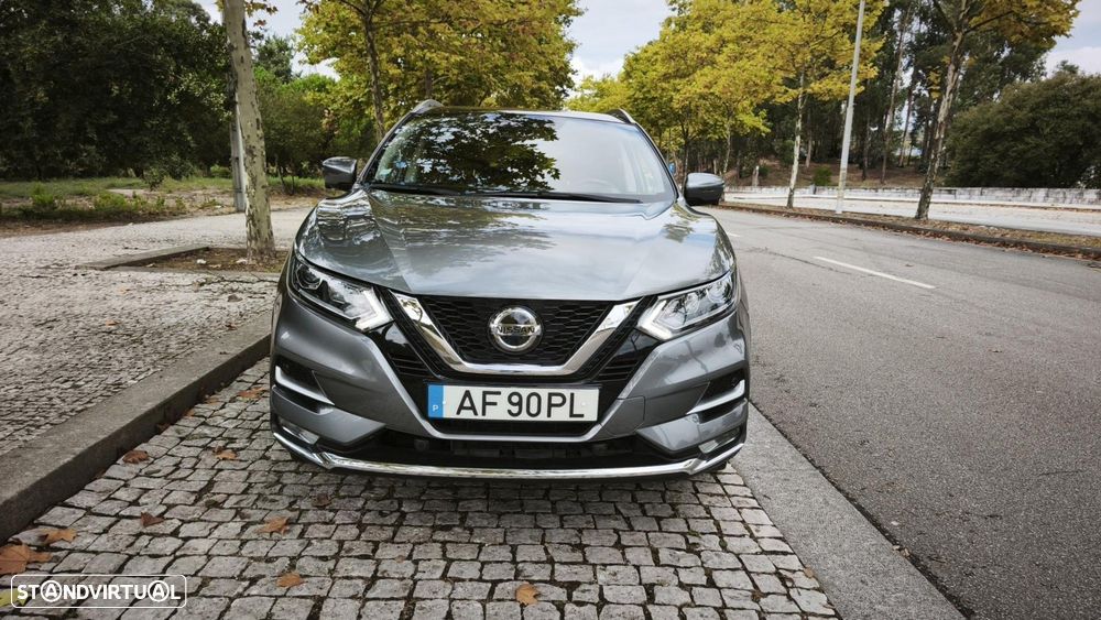 Nissan Qashqai 1.3 DIG-T N-Connecta J18 Led - 2