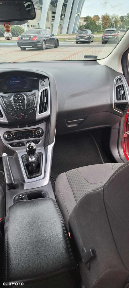 Ford Focus 1.6 EcoBoost Titanium - 12