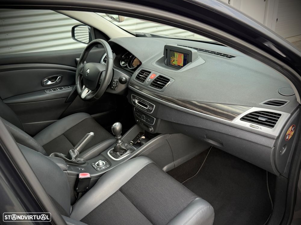 Renault Mégane 1.5 dCi Dynamique S - 8