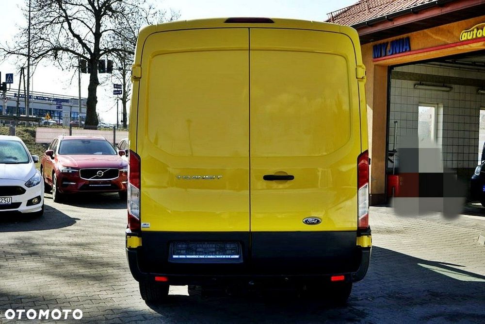Ford Transit - 4