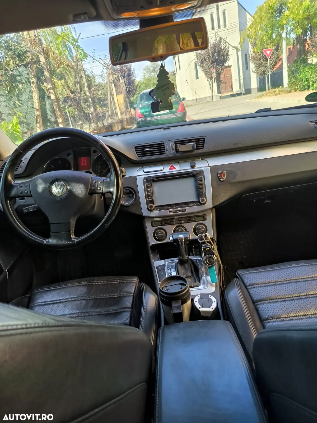 Volkswagen Passat 2.0 TDI DPF DSG Highline - 3