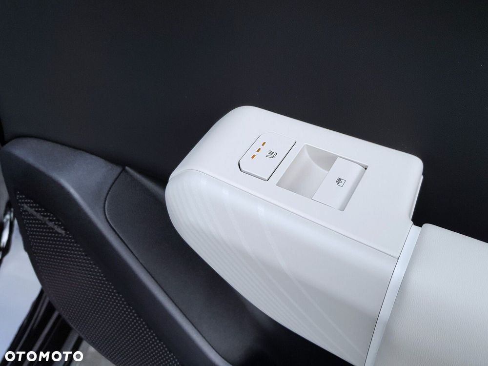 Kia EV4 81.4kWh GT-Line - 39