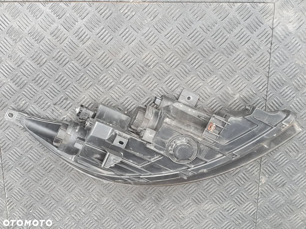 Lampa przednia LEWA LEWY  przód Kia Sportage III 3 soczewka led cała  HOMOLOGACJA E13 - 4