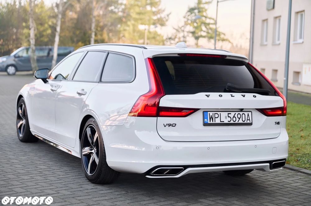 Volvo V90 T4 R-Design - 9