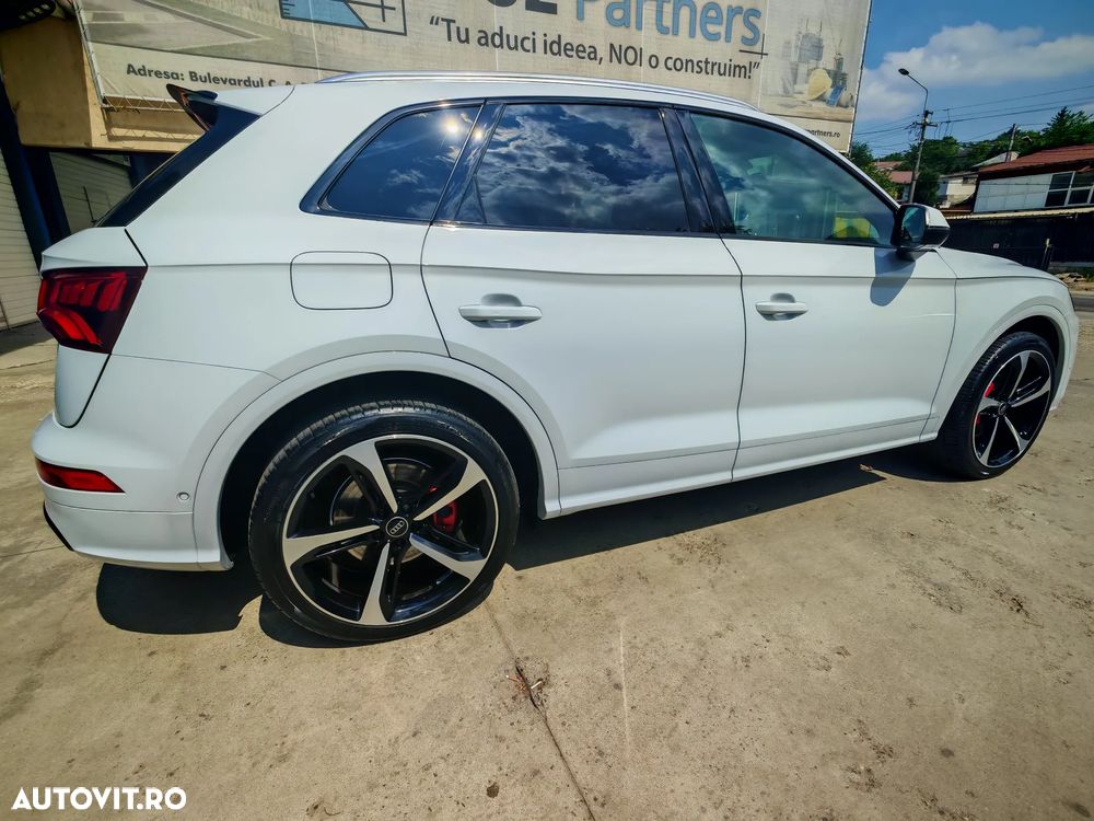 Audi Q5 55 TFSI e quattro S tronic - 3