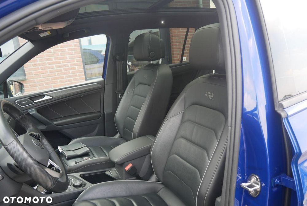 Volkswagen Tiguan 2.0 TDI SCR 4MotION DSG R-Line - 12