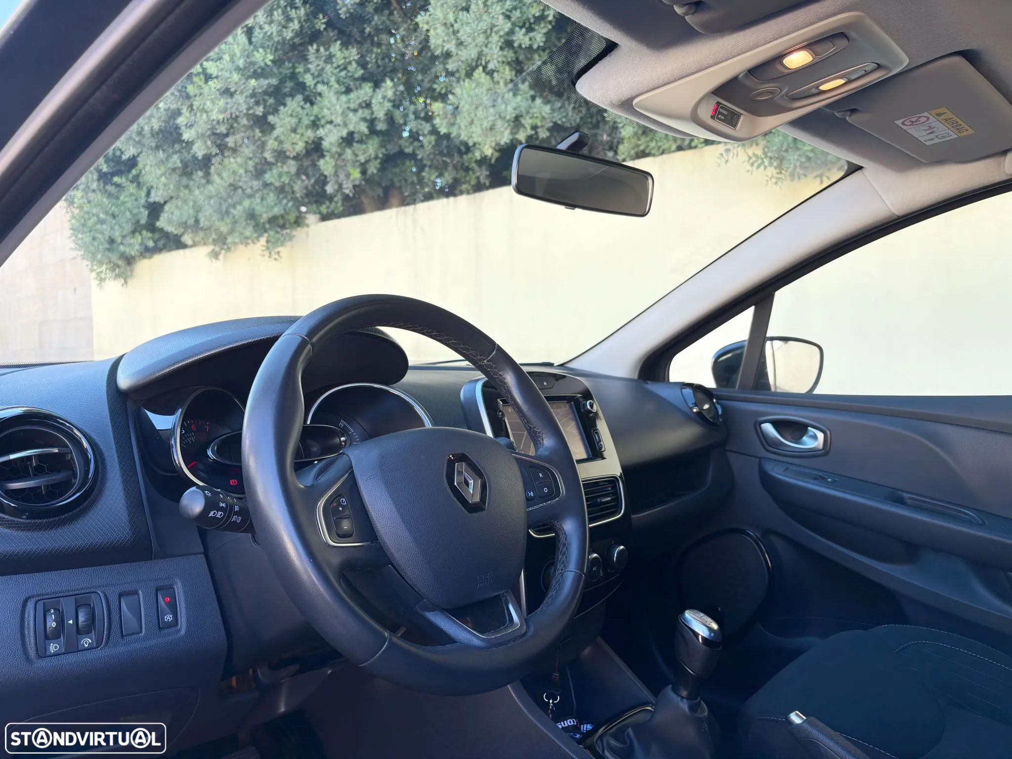 Renault Clio Sport Tourer 0.9 TCe Limited Edition - 19