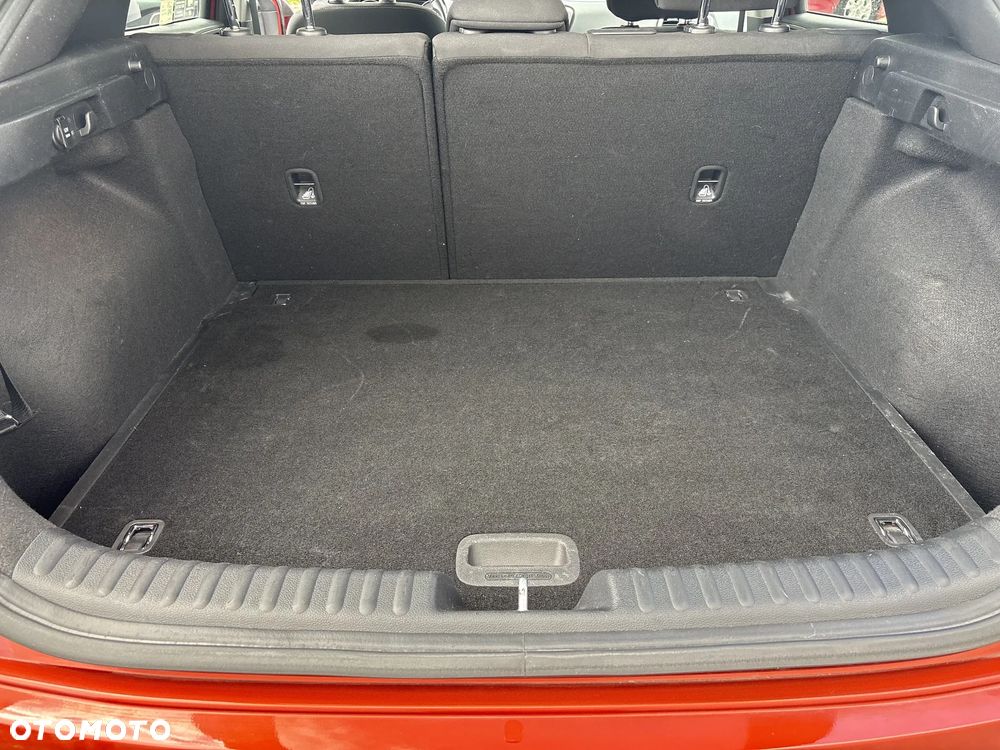 Kia XCeed 1.5 T-GDI M - 19
