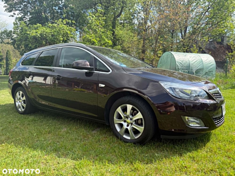 Opel Astra 1.4 T Cosmo - 9