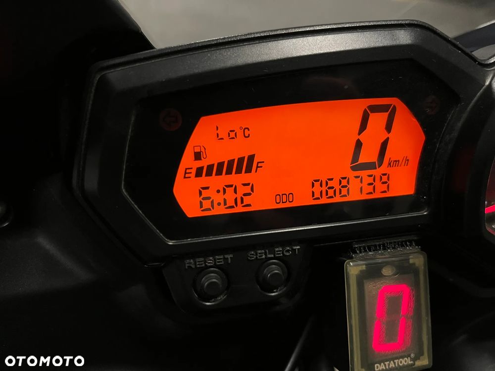 Yamaha FZ6 - 18