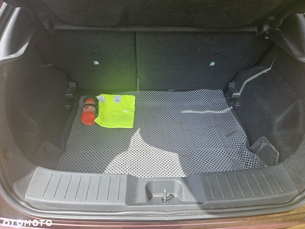Nissan Juke 1.0 DIG-T Tekna - 11