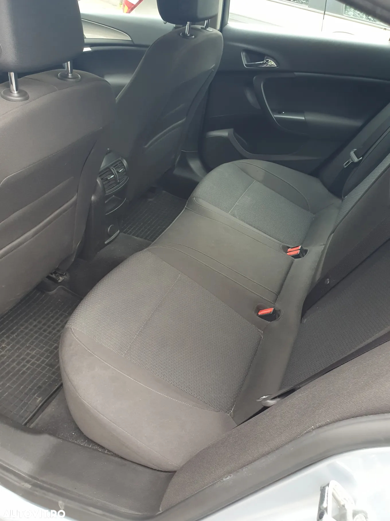 Opel Insignia 2.0 CDTI ECOTEC ECOFLEX Start/Stop Edition - 10