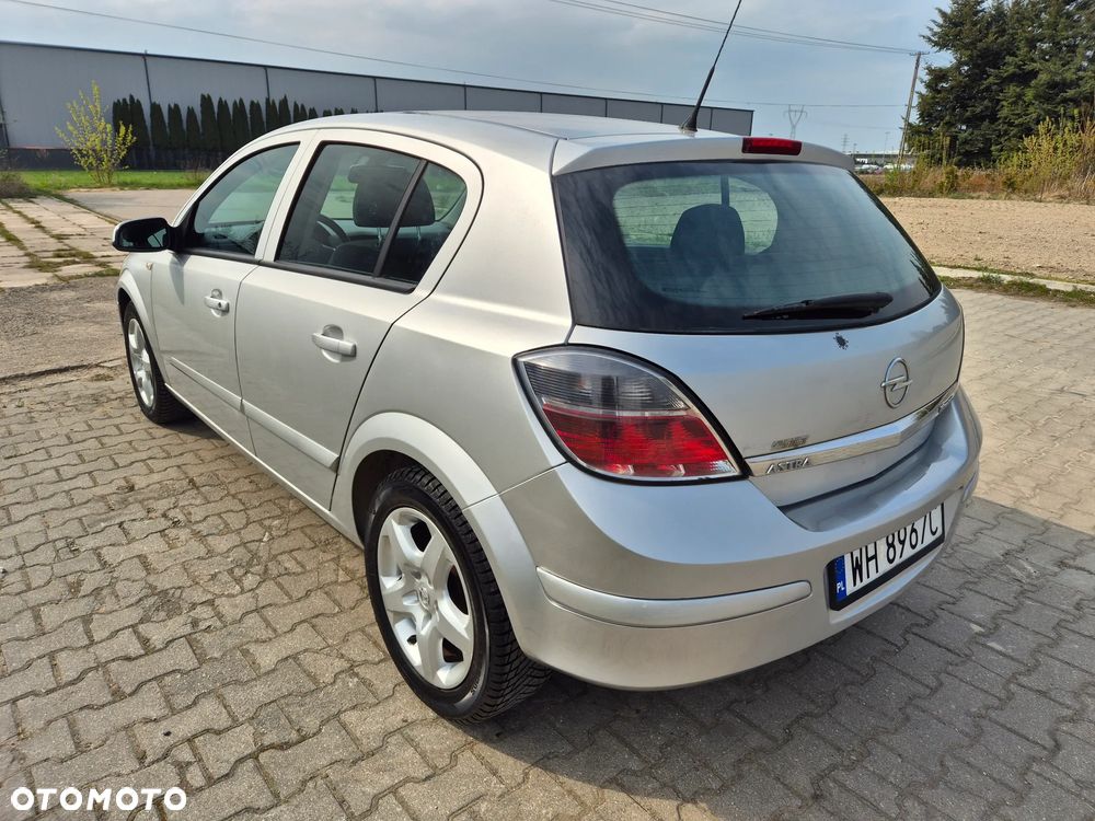 Opel Astra 1.6 Cosmo - 14