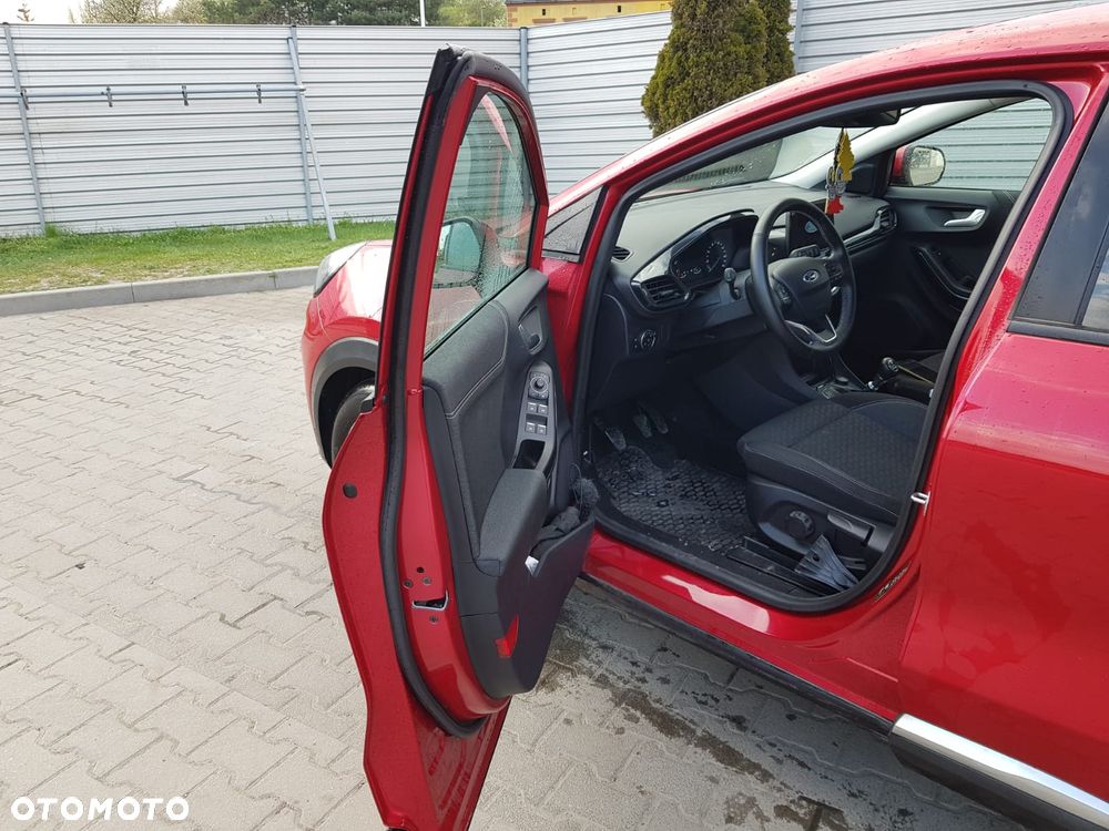 Ford Puma 1.0 EcoBoost mHEV Titanium - 11