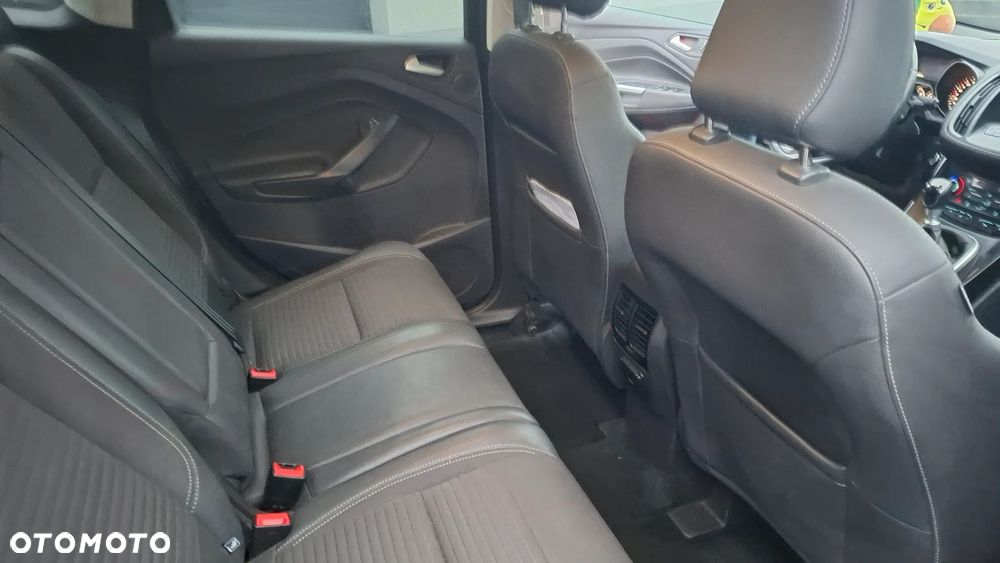 Ford Kuga 2.0 TDCi AWD Titanium - 9