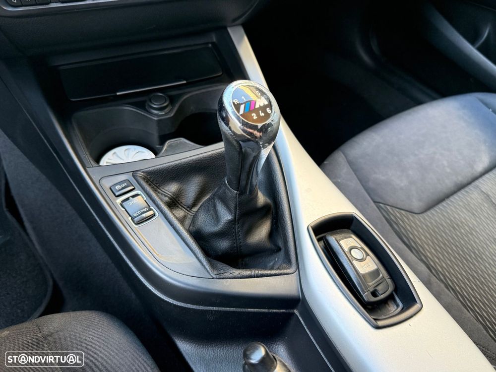 BMW 116 d EfficientDynamics - 13