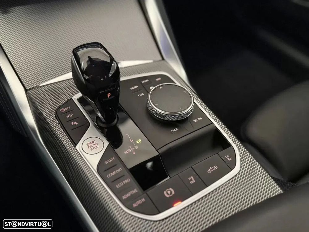 BMW 420 d Pack Desportivo M Auto - 36