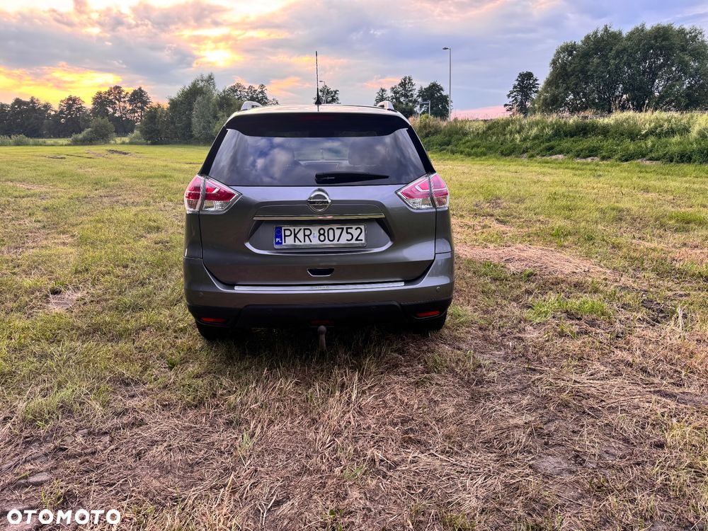 Nissan X-Trail 2.0 dCi Tekna 4WD Xtronic 7os - 6