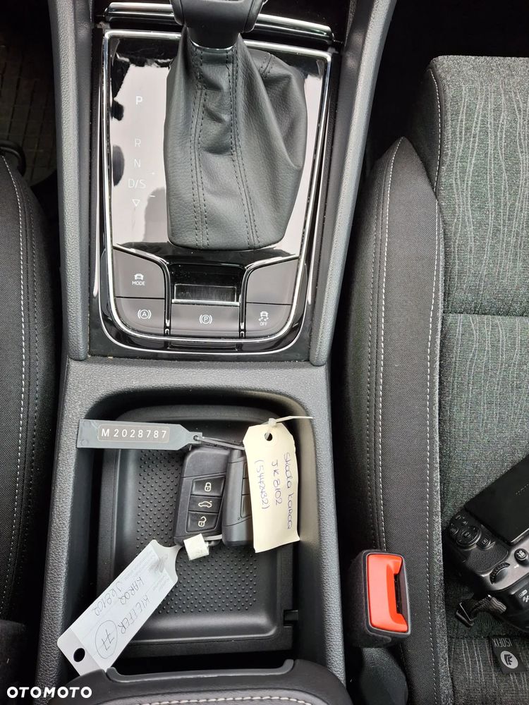 Skoda Karoq 1.5 TSI DSG Ambition - 25