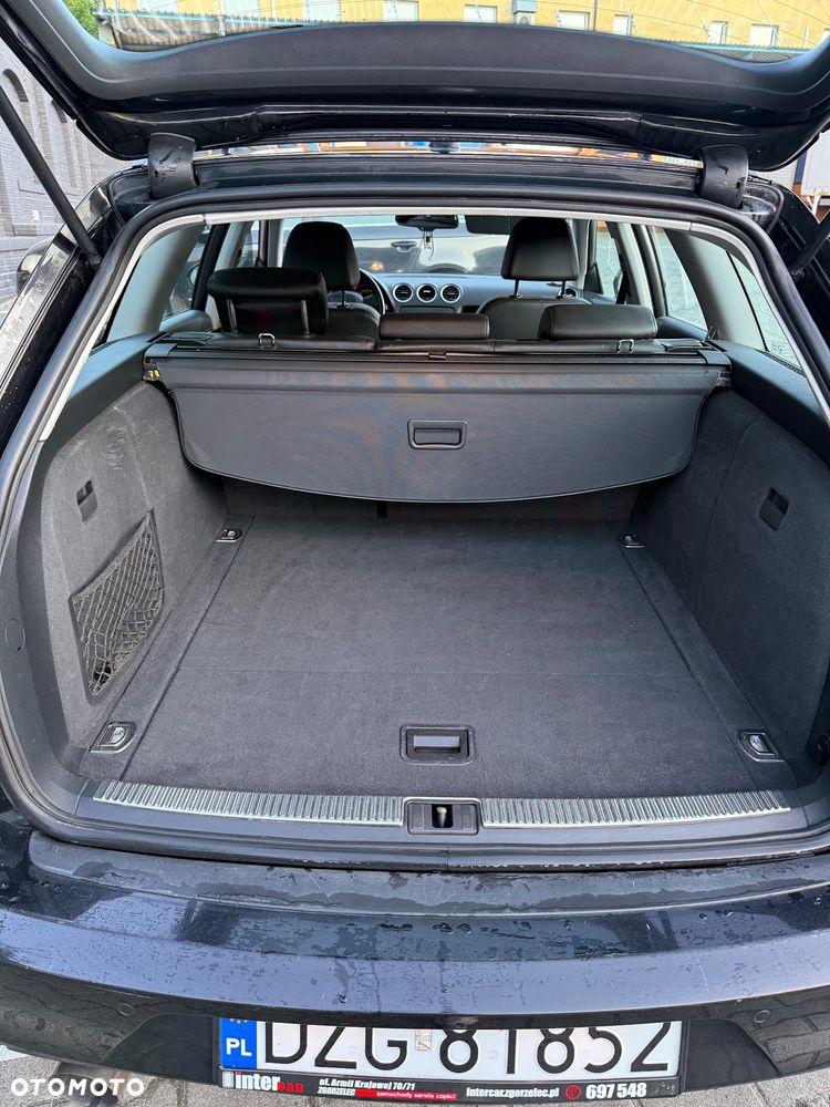 Seat Exeo 2.0 TDI DPF Style - 12