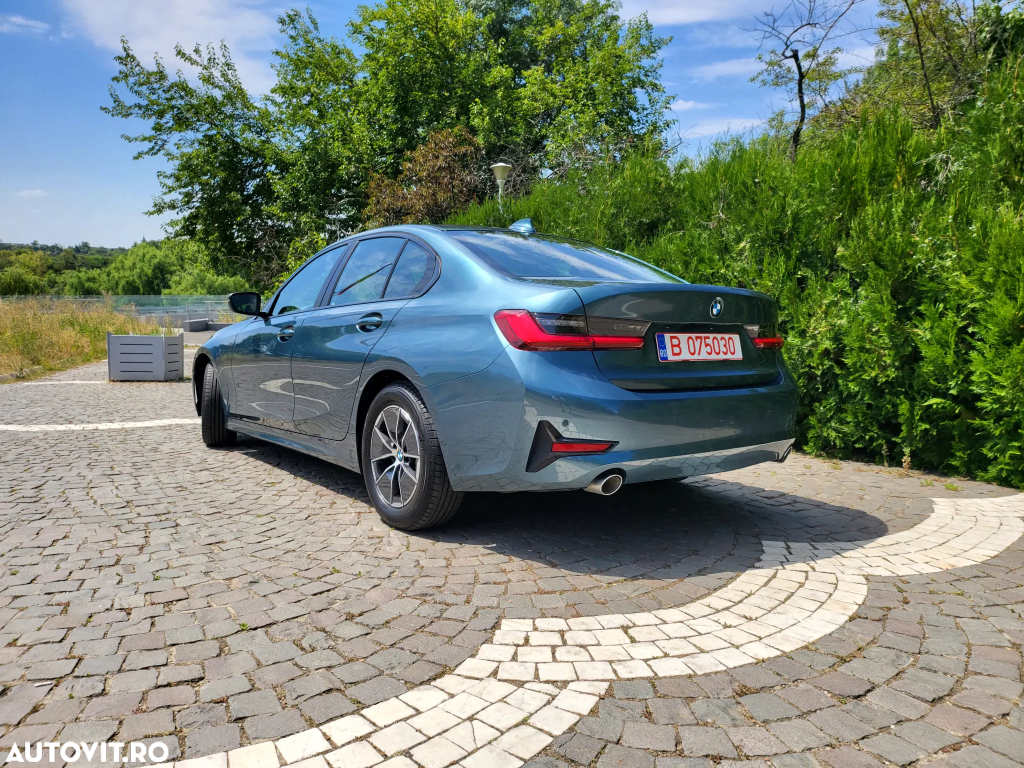 BMW Seria 3 316d AT MHEV - 4