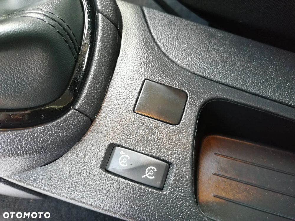 Renault Clio Grandtour (Energy) TCe 90 Bose Edition - 22