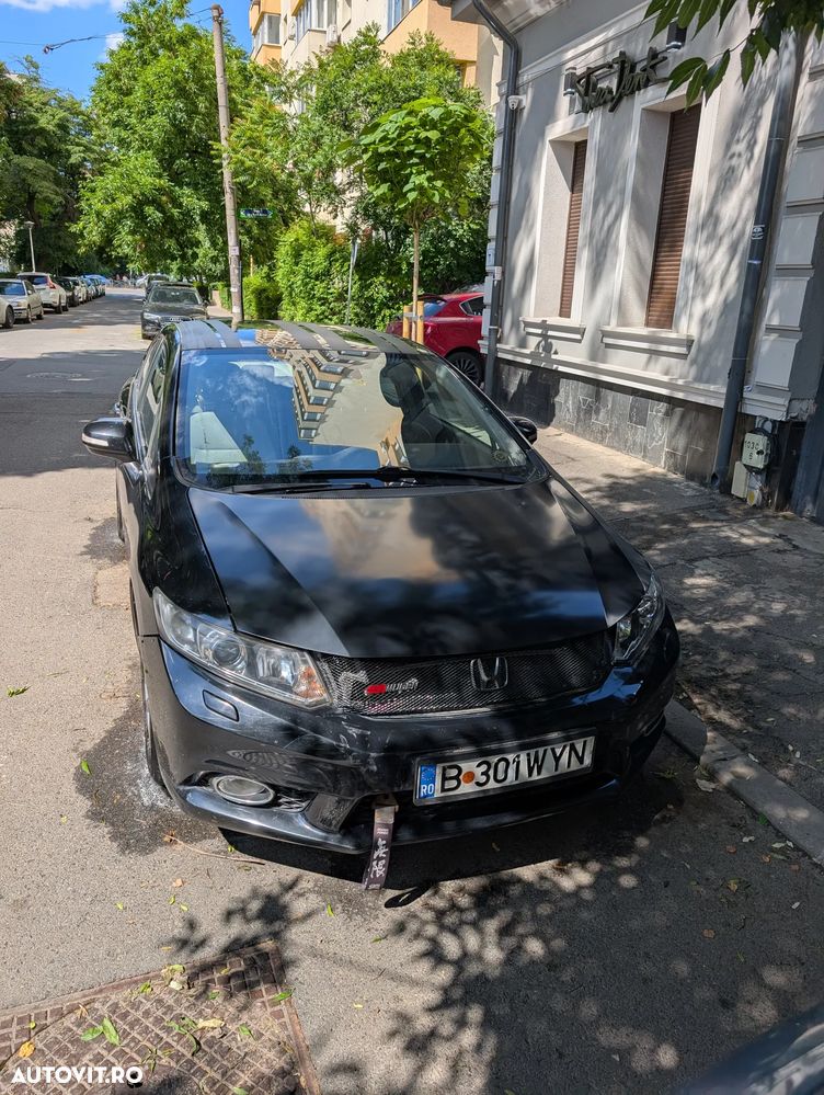 Honda Civic 1.8i Aut Sport - 2