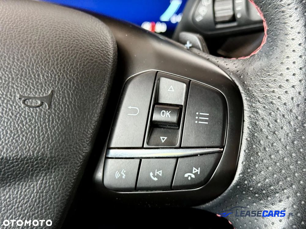 Ford Focus 1.5 EcoBoost STart-Stopp-System ST-LINE - 19