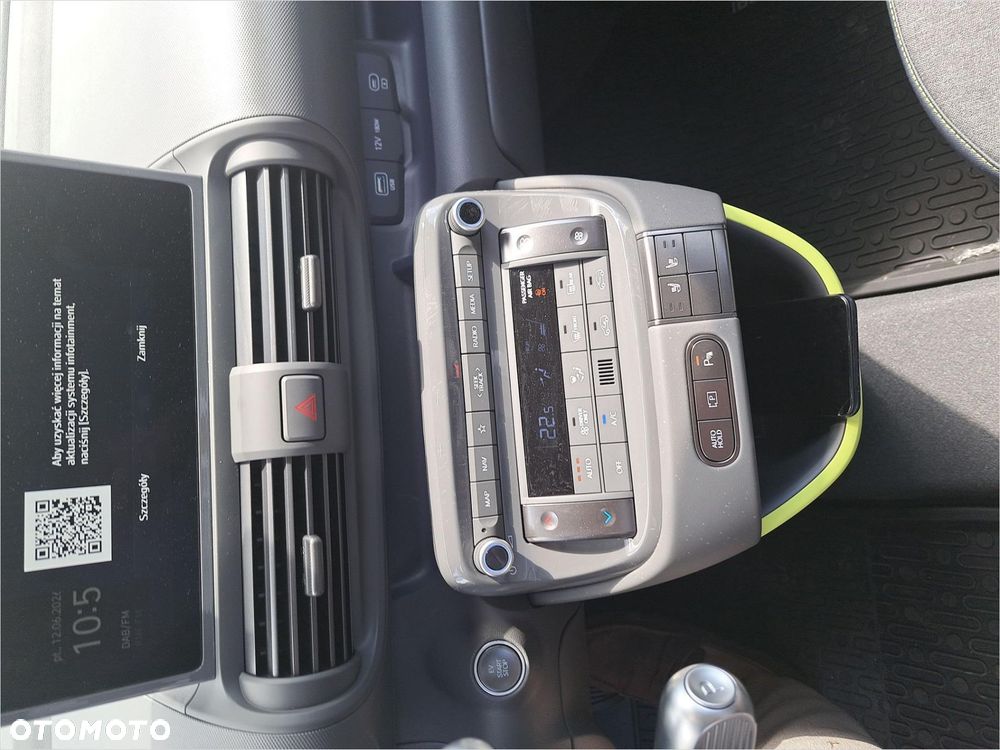 Hyundai Inster - 10