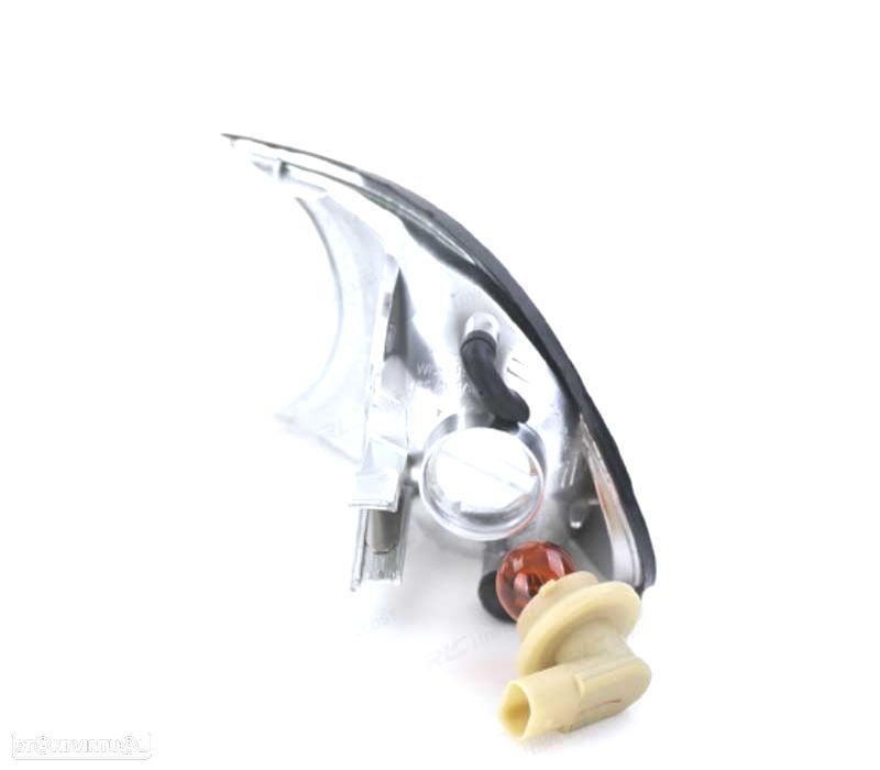 PISCA FRONTAL DIREITO BMW E46 COUPE 99-01 BRANCO FOSCO - 2