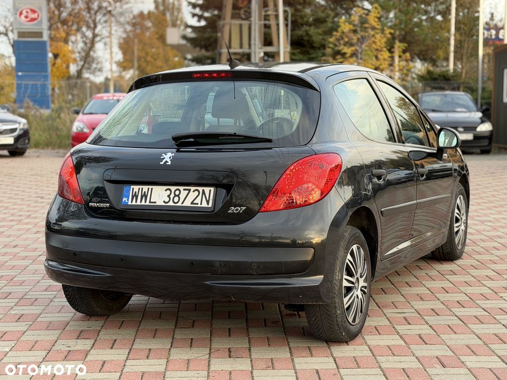 Peugeot 207 - 5