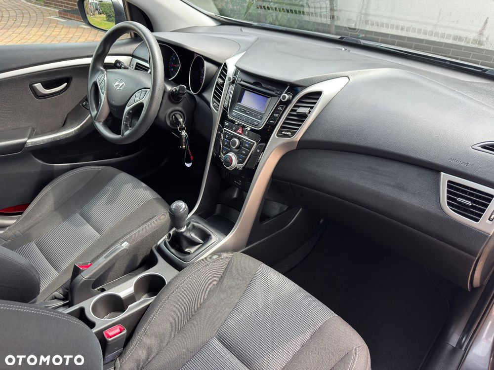 Hyundai i30 - 26