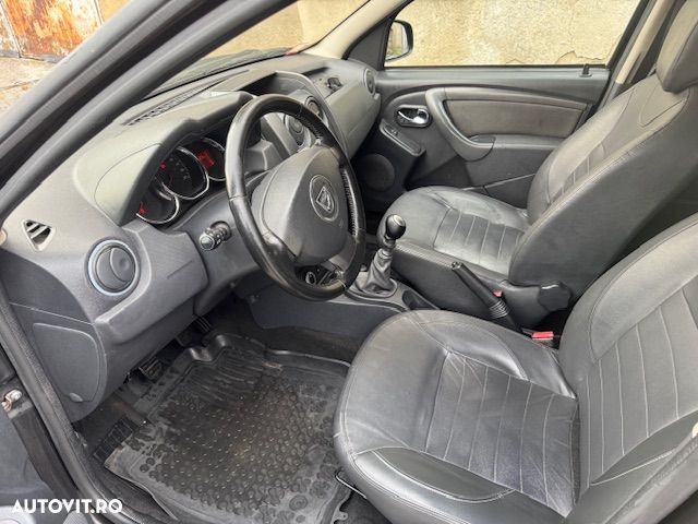 Dacia Duster 1.5 dCi 4WD Comfort - 8