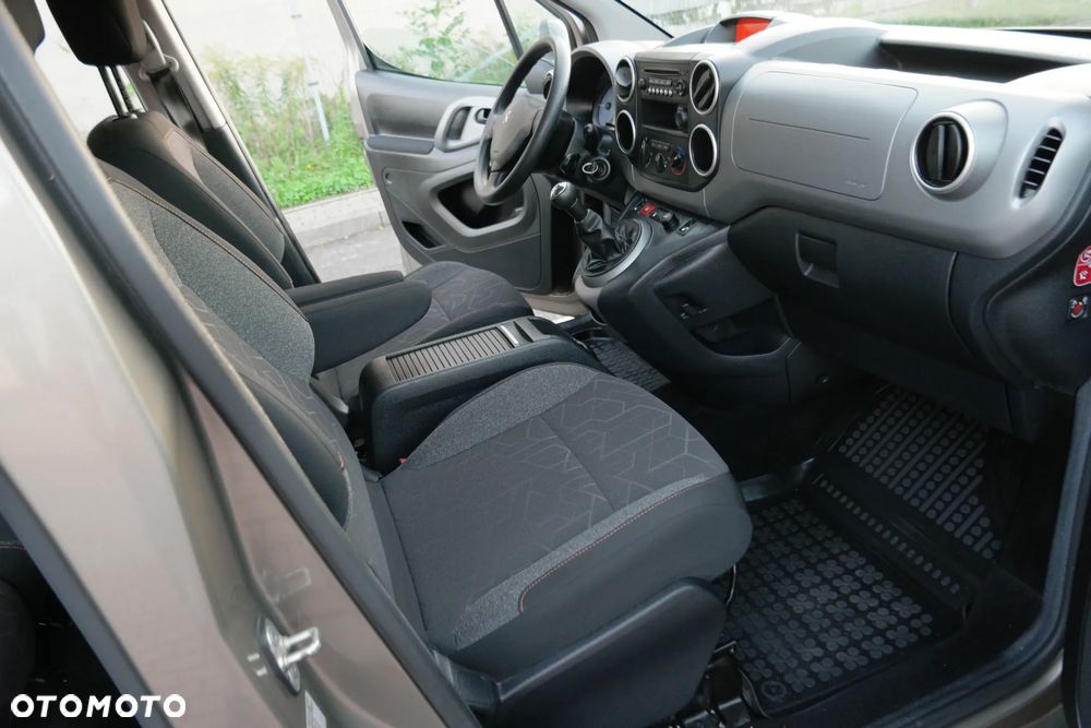 Peugeot Partner - 23