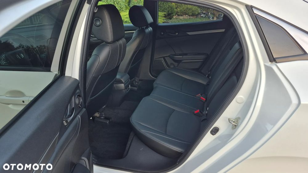 Honda Civic 1.0 i-VTEC Turbo Executive - 27