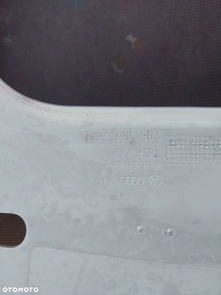 Poszycie słupka c prawa strona vw t4 - 4