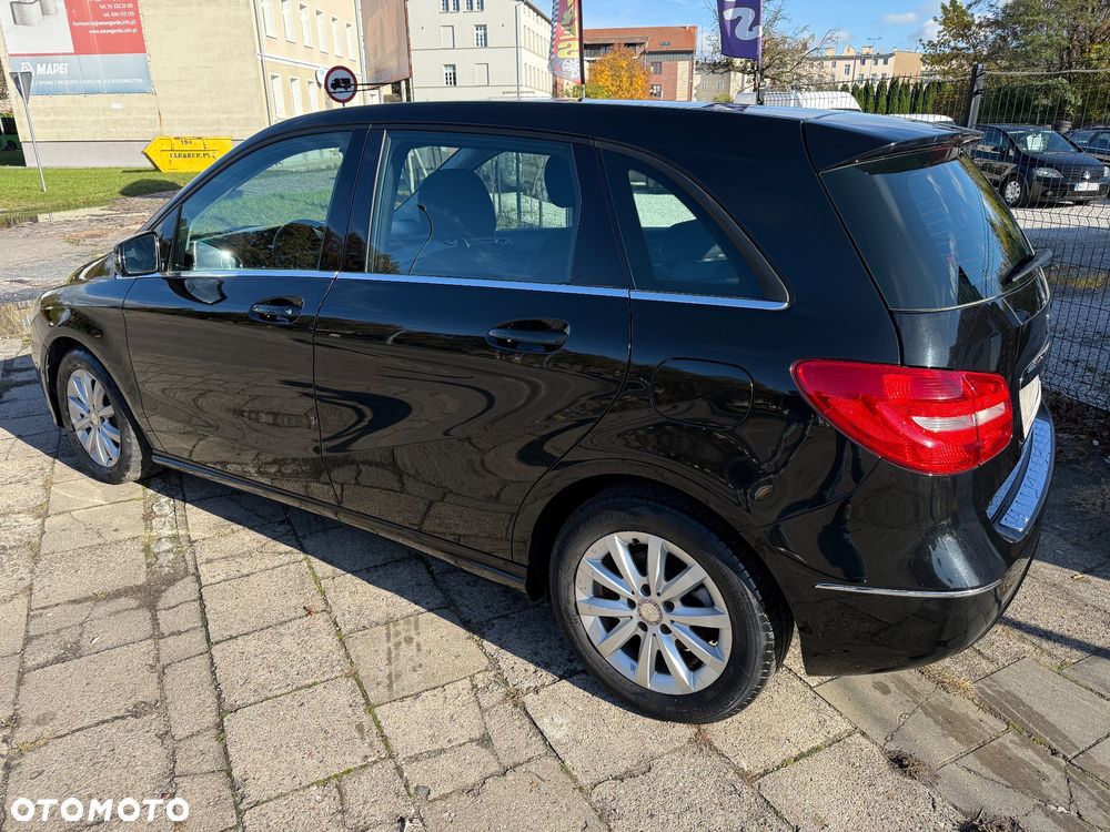 Mercedes-Benz Klasa B 180 CDI (BlueEFFICIENCY) 7G-DCT - 4