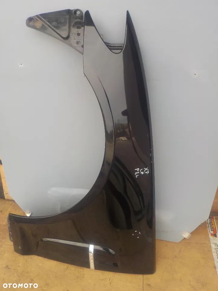 JAGUAR XF BŁOTNIK LEWY PRZÓD PEL - 1