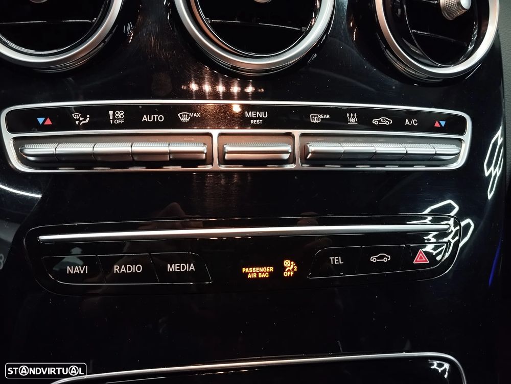 Mercedes-Benz C 300 de Avantgarde - 34