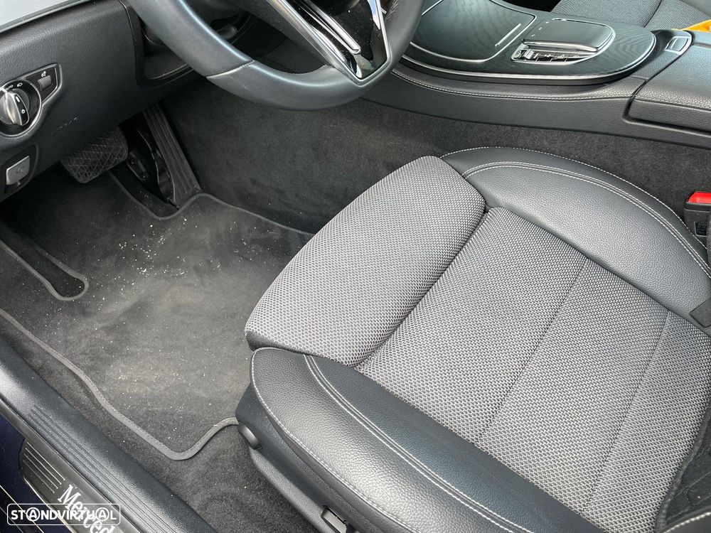 Mercedes-Benz E 220 - 11