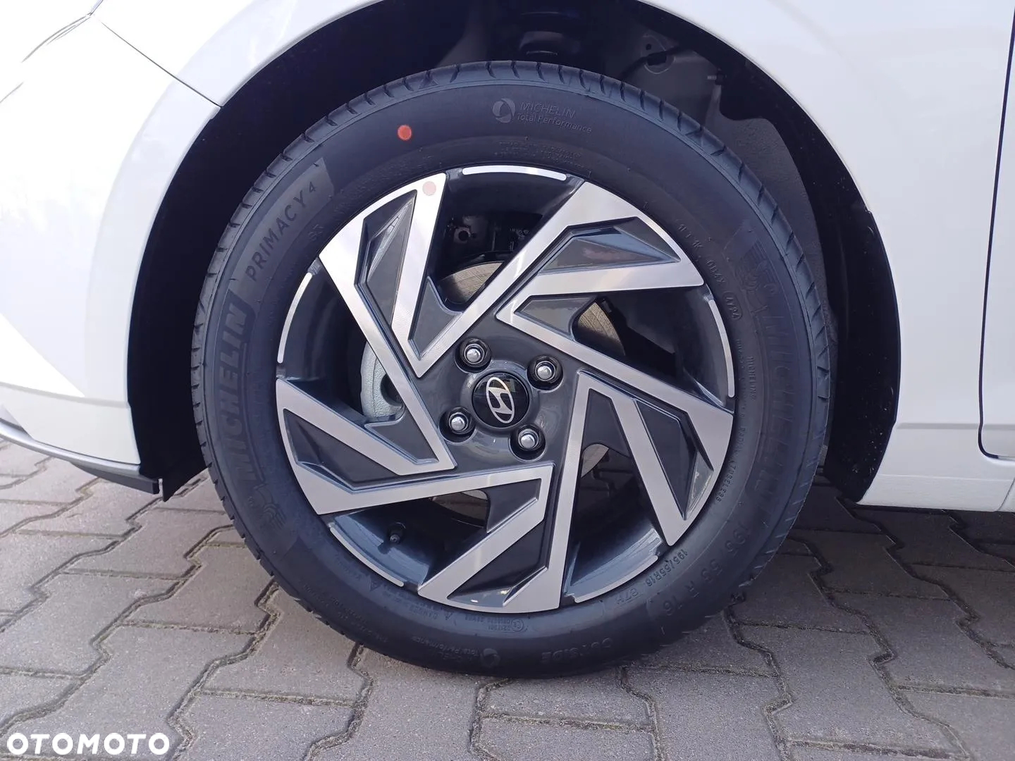 Hyundai i20 1.2 Modern - 15