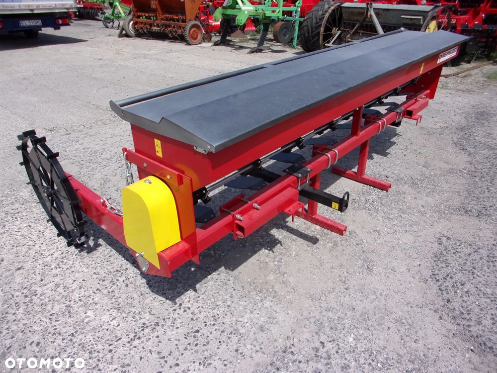Meprozet Siewnik zbożowy talerzowy S107T, stopkowy S107, S107/1 poplonów S109 MEPROZET, Siewnik zbożowy 2-talerzowy i stopkowy SR25, SR27, SR30, SRT27 Euro-Masz, siewnik nabudowany - agregat uprawowy SNT30, siewnik poplonów Akpil, Siewnik kukurydzy Meprozet - 37