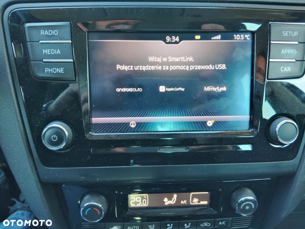 Skoda RAPID Spb 1.0 TSI Style - 10