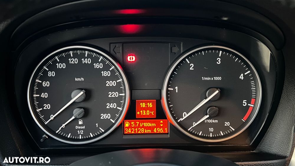 BMW Seria 3 318d - 9